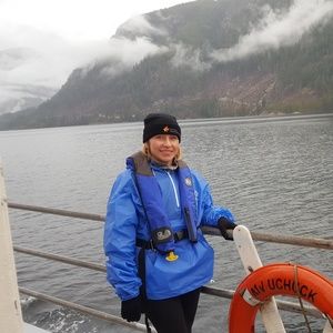 Meet your Posher, Melissa